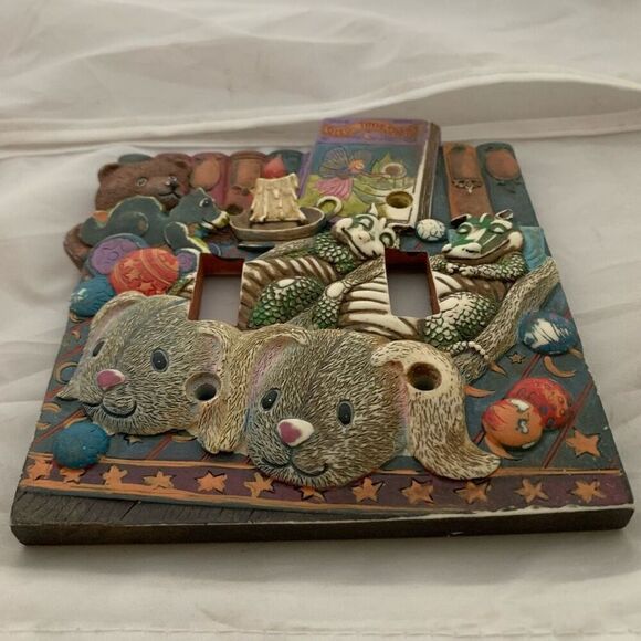 Borders Unlimited 3D Sleep Time Stories Double Switch Plate Light Switch Cover - Picture 2 of 5